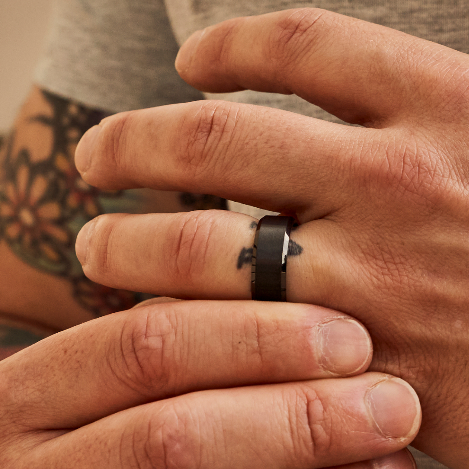 8mm Beveled Ring Set - Royal Black